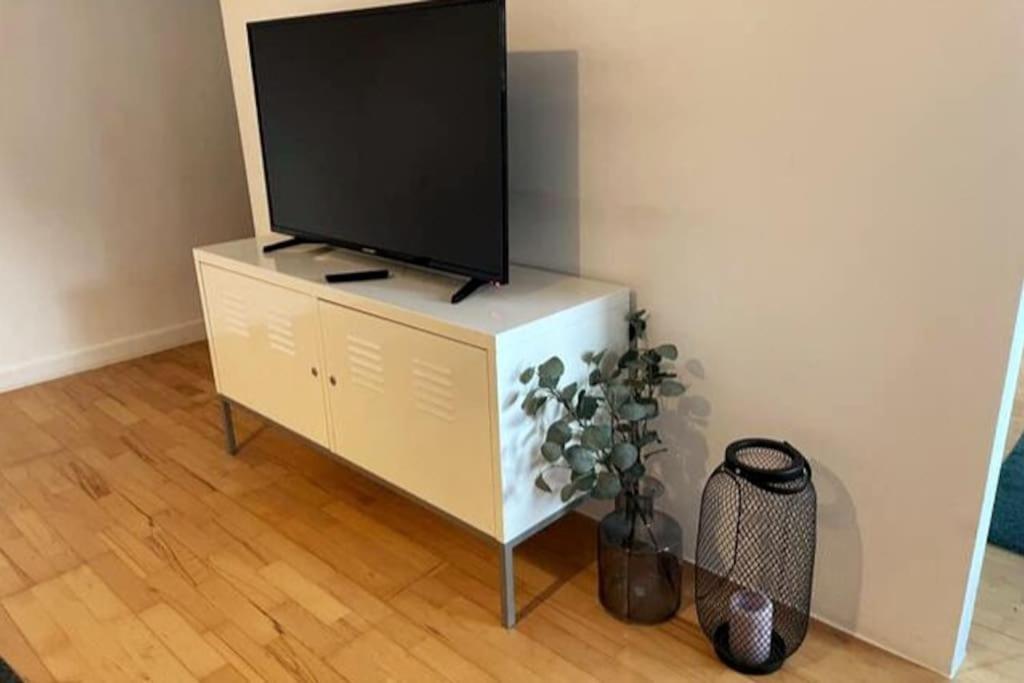 Cozy Next To Center & Fair Apartment Nuremberg
